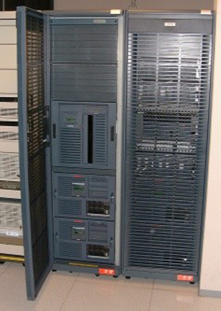 COMPAQ DEC 6600